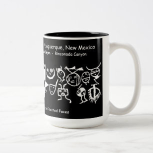 Tasse 2 Couleurs Collection de pétroglyphes de masques et de visage
