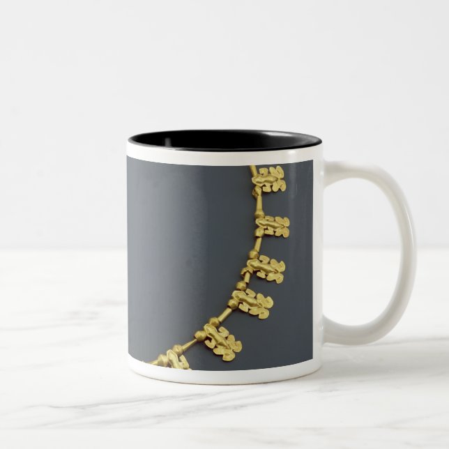 Tasse 2 Couleurs Collier de Quimbaya avec des grenouilles, de (Droit)