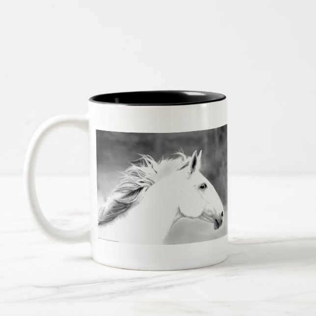 Tasse 2 Couleurs Crinière de LIN26BW dans le Wind.tif (Gauche)