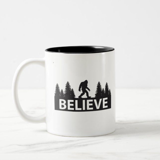 Tasse 2 Couleurs Croire en Bigfoot (Gauche)