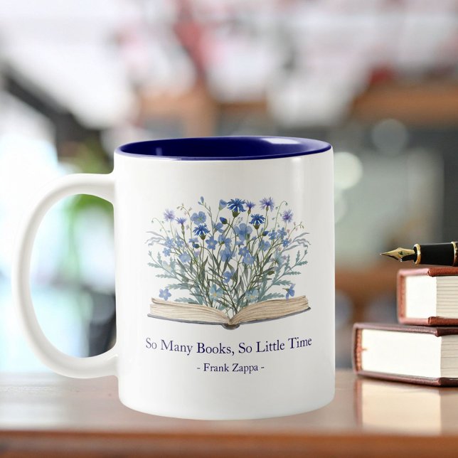 Tasse 2 Couleurs Custom Quote Blue Flowers Grow From Book (In situ)