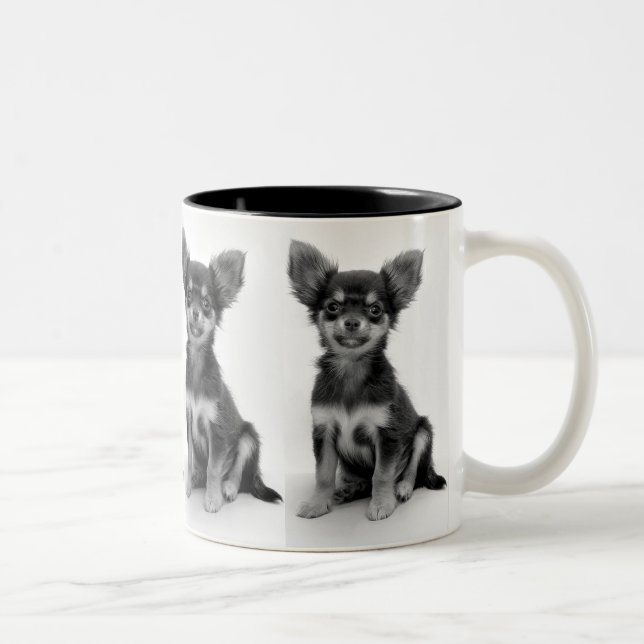 Tasse 2 Couleurs Cute Fluffy Chihuahua Puppy Pattern (Droit)