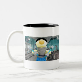 Tasse 2 Couleurs Danny Duck au gymnase