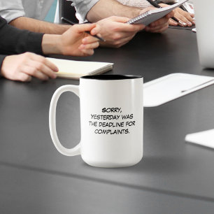 Tasse 2 Couleurs Date limite pour les plaintes