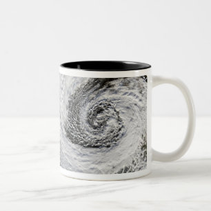 Tasse 2 Couleurs Deux cyclones formés en tandem au sud de l'Islande