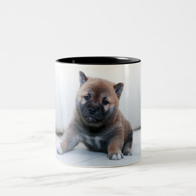 Tasse 2 Couleurs Deux tongs avec design chiot. (Centre)