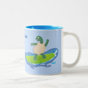 Tasse 2 Couleurs Drôle tortue vague de surf dessin animé