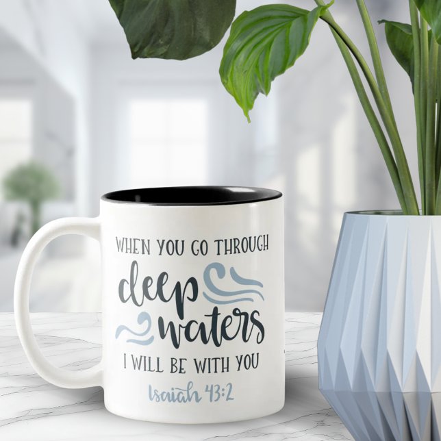 Tasse 2 Couleurs Eaux profondes | Encouragement Bible Verse Cadeau (Deep Waters | Encouraging Bible Verse Gift Two-Tone Coffee Mug)