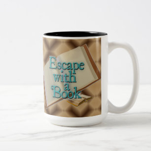 Tasse 2 Couleurs Échapper Avec Un Livre Brown Diamond Arrière - pla