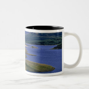 Tasse 2 Couleurs Écosse, Highland, Wester Ross, Loch Garry. Un