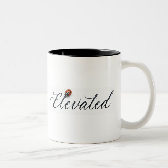Tasse 2 Couleurs Élévé avec un coccinelle (Droit)