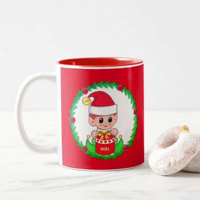 Tasse 2 Couleurs elfe de Noël à l'intérieur d'une couronne de pin (Avec donut)