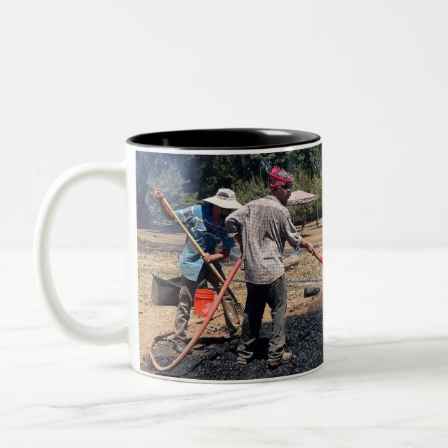 Tasse 2 Couleurs Équipage de la Coalition Biochar (Gauche)