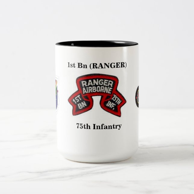 Tasse 2 Couleurs ęr L'infanterie de garde forestière (Centre)