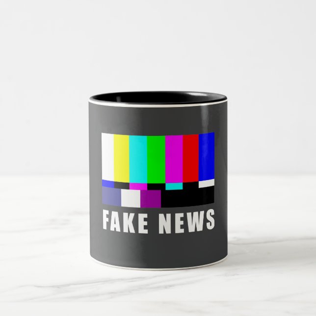 Tasse 2 Couleurs Falsifier nouvelles. Médias, politique, télévision (Centre)