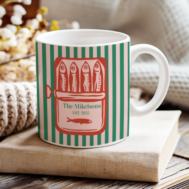 Tasse 2 Couleurs Famille personnalisée Rétro Sardine Tin Stripes (Créateur téléchargé)