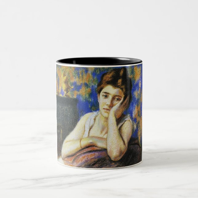 Tasse 2 Couleurs Femme penchée sur une chaise (Centre)