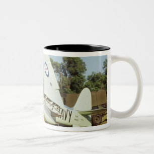 Tasse 2 Couleurs Hawker Sea Fury au CAF, Minnesota Wing, au