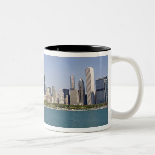 Tasse 2 Couleurs Horizon de Chicago, Illinois, États-Unis.