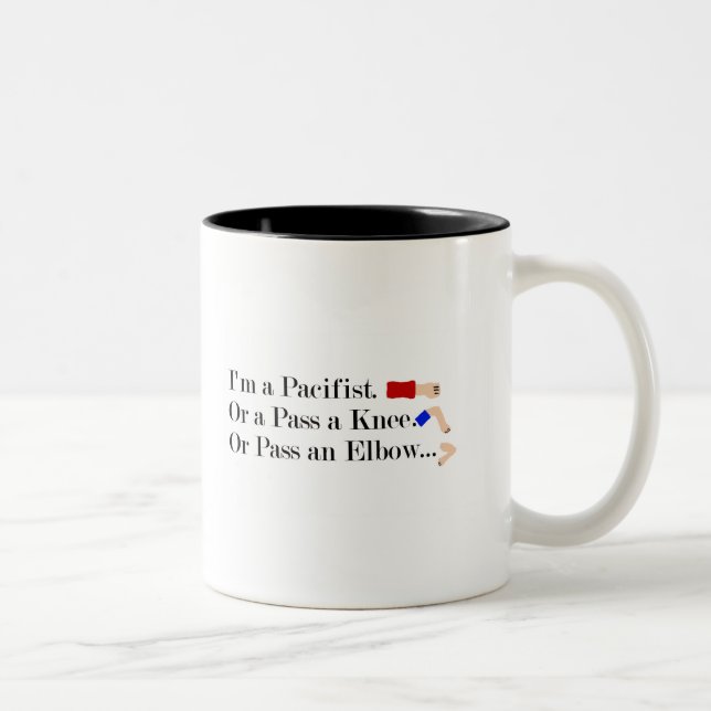 Tasse 2 Couleurs Humour pacifiste mixed martial art (Droit)