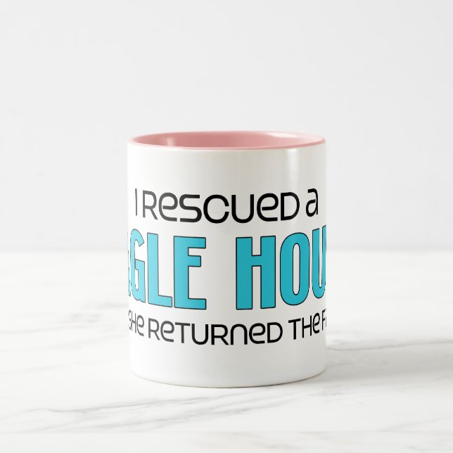 Tasse 2 Couleurs J'ai secouru une adoption (femelle) de chien de (Centre)