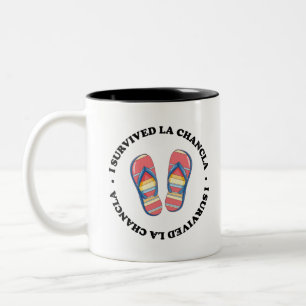 Tasse 2 Couleurs J'ai survécu à La Chancla Funny Survivor Latina 