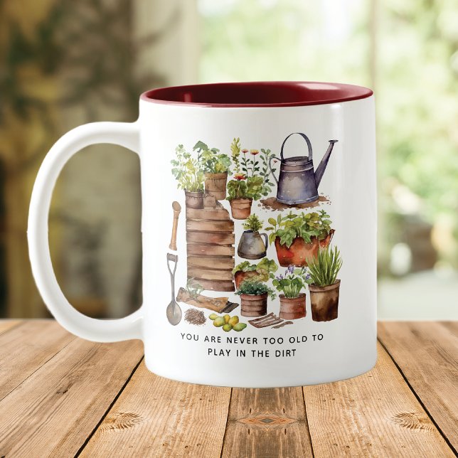 Tasse 2 Couleurs Jamais Trop Vieux Pour Jouer Dans La Sale (Créateur téléchargé)