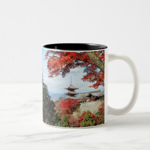 Tasse 2 Couleurs Japon, Kyoto. Temple Kiyomizu en couleur d'automne