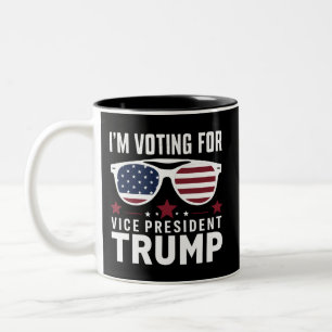 Tasse 2 Couleurs Je vote pour l'élection du vice-président Trump 20