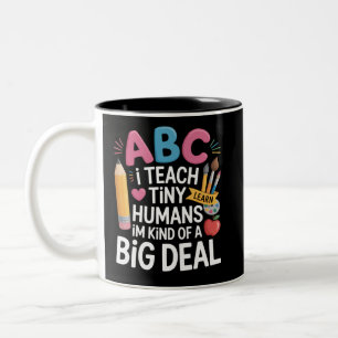 Tasse 2 Couleurs J'enseigne aux tout-petits Remerciement des enseig
