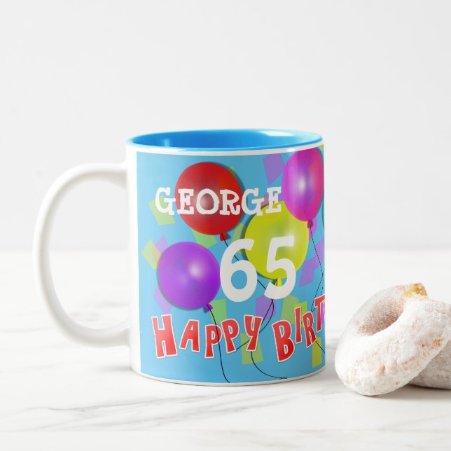 Tasse 2 Couleurs Joyeux anniversaire Fun 65e jalon Personnalisé (Avec donut)