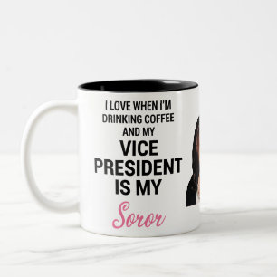 Tasse 2 Couleurs Kamala Harris VP AKA Alpha Kappa Alpha