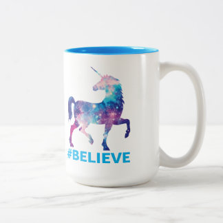 Tasse 2 Couleurs La licorne de motif de galaxie croient la