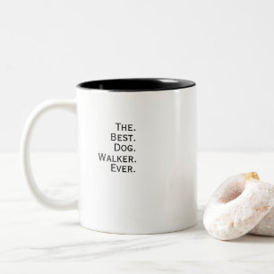 Tasse 2 Couleurs La meilleure personne qui promène les chiens.