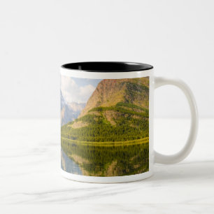 Tasse 2 Couleurs Lac Swiftcurrent avec l'hôtel Many Glacier et
