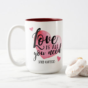 Tasse 2 Couleurs L'amour est tout ce dont vous avez besoin et la Mu