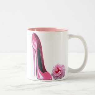 Tasse 2 Couleurs L'art stylet de chaussure et beau roses se sont