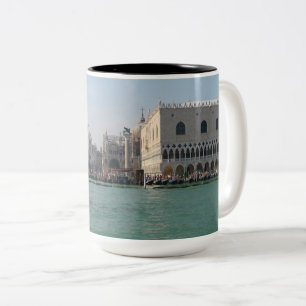 Tasse 2 Couleurs Le carré de St Mark du canal grand