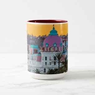 Tasse 2 Couleurs Le célèbre hôtel de luxe Negresco à Nice France