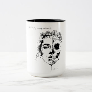 Tasse 2 Couleurs Le commencement contient déjà la fin
