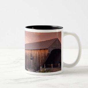 Tasse 2 Couleurs Le pont couvert le plus long des États-Unis