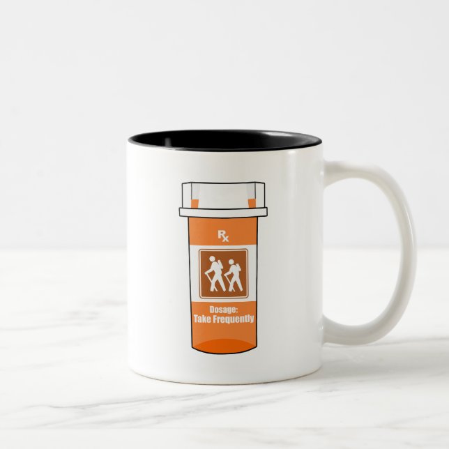 Tasse 2 Couleurs Le randonnée est ma drogue (Droit)