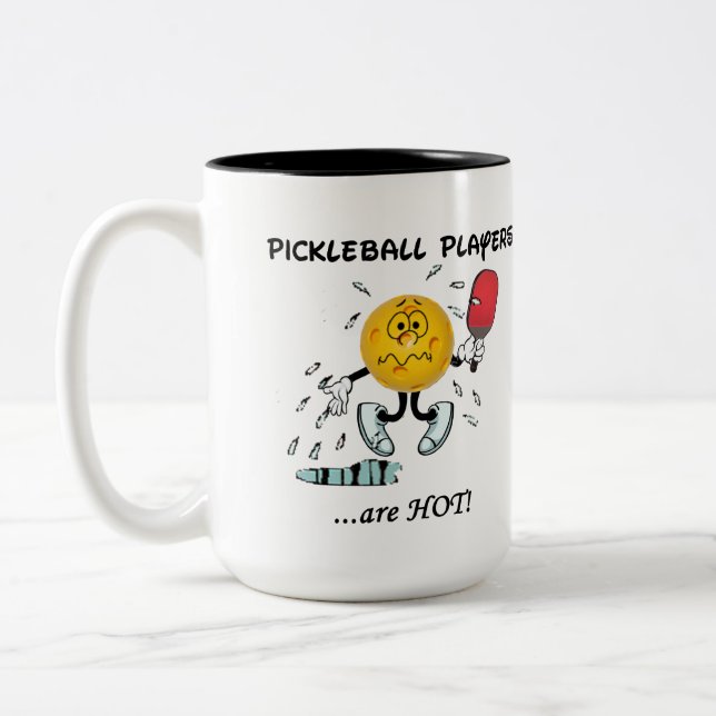 Tasse 2 Couleurs Les joueurs de Pickleball sont chauds (Gauche)