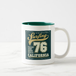 Tasse 2 Couleurs Longboard surfant la Californie 76