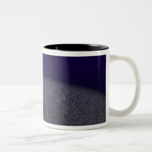 Tasse 2 Couleurs L'orbite de l'objet binaire de ceinture de Kuiper