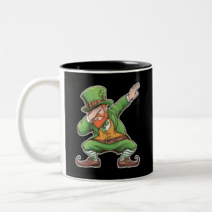 Tasse 2 Couleurs Lutin de la Saint-Patrick Dab Dabbing en vert 