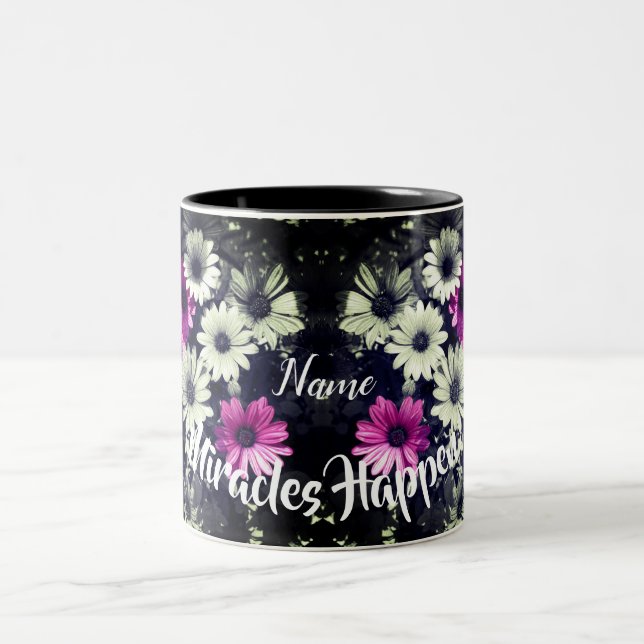 Tasse 2 Couleurs Miracles Happen Daisies Inspiré Personnalisé (Centre)