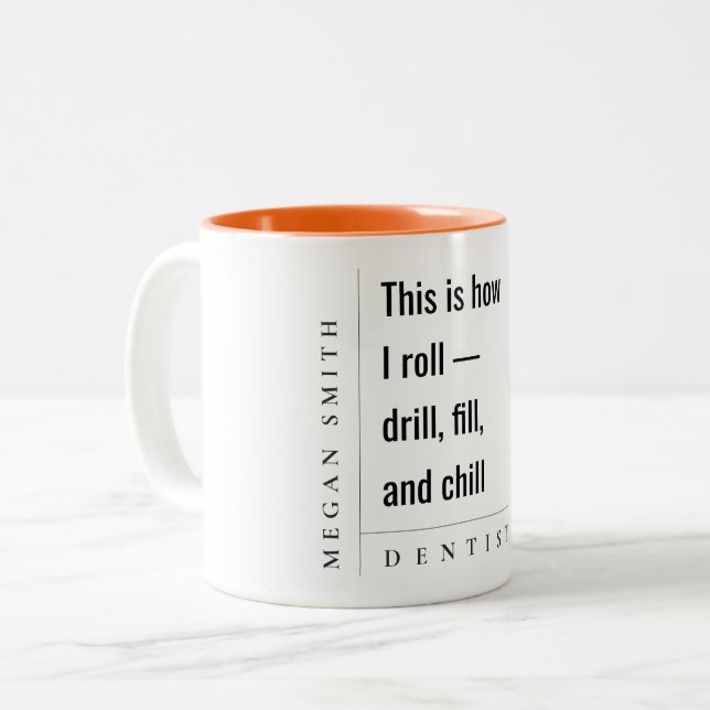 Tasse 2 Couleurs Moderne Minimal Simple Bold Funny Dentist Cadeau (Devant gauche)
