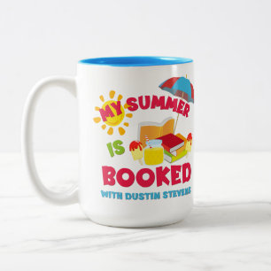 Tasse 2 Couleurs Mon été est réservé avec Dustin Stevens