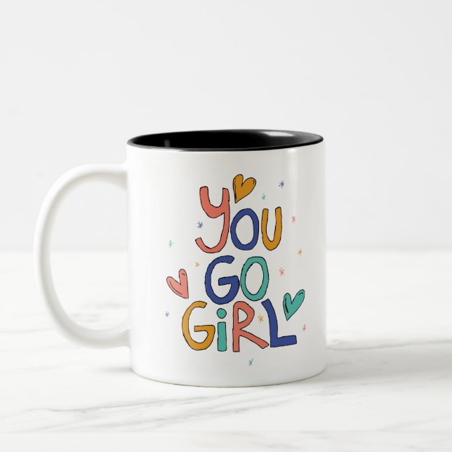 Tasse 2 Couleurs Motivationnel Une fille Cool You Go Girl Clipart G (Gauche)
